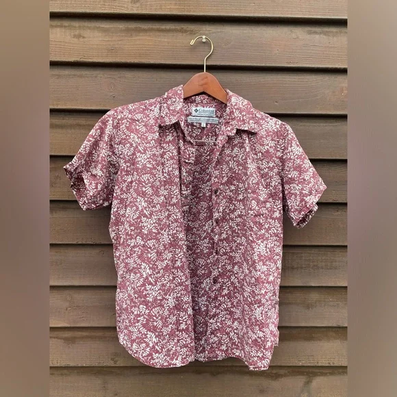 Columbia button up size large (women’s) great condition - Picture 1 of 2